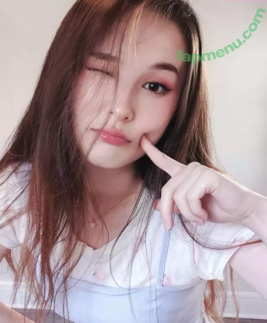 Tinakitten nude photo #0116 (Tinakitten)