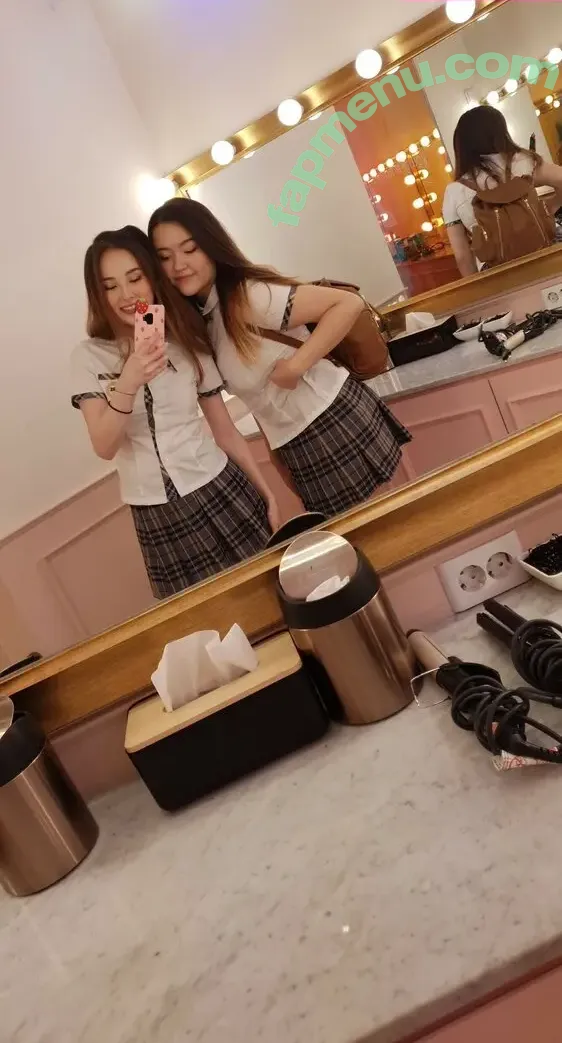 Tinakitten nude photo #0942 (Tinakitten)