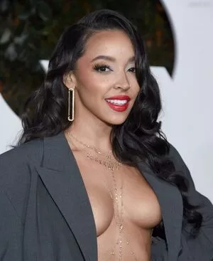 Tinashe / slimred_20 / tinashenow nude photo #0574
