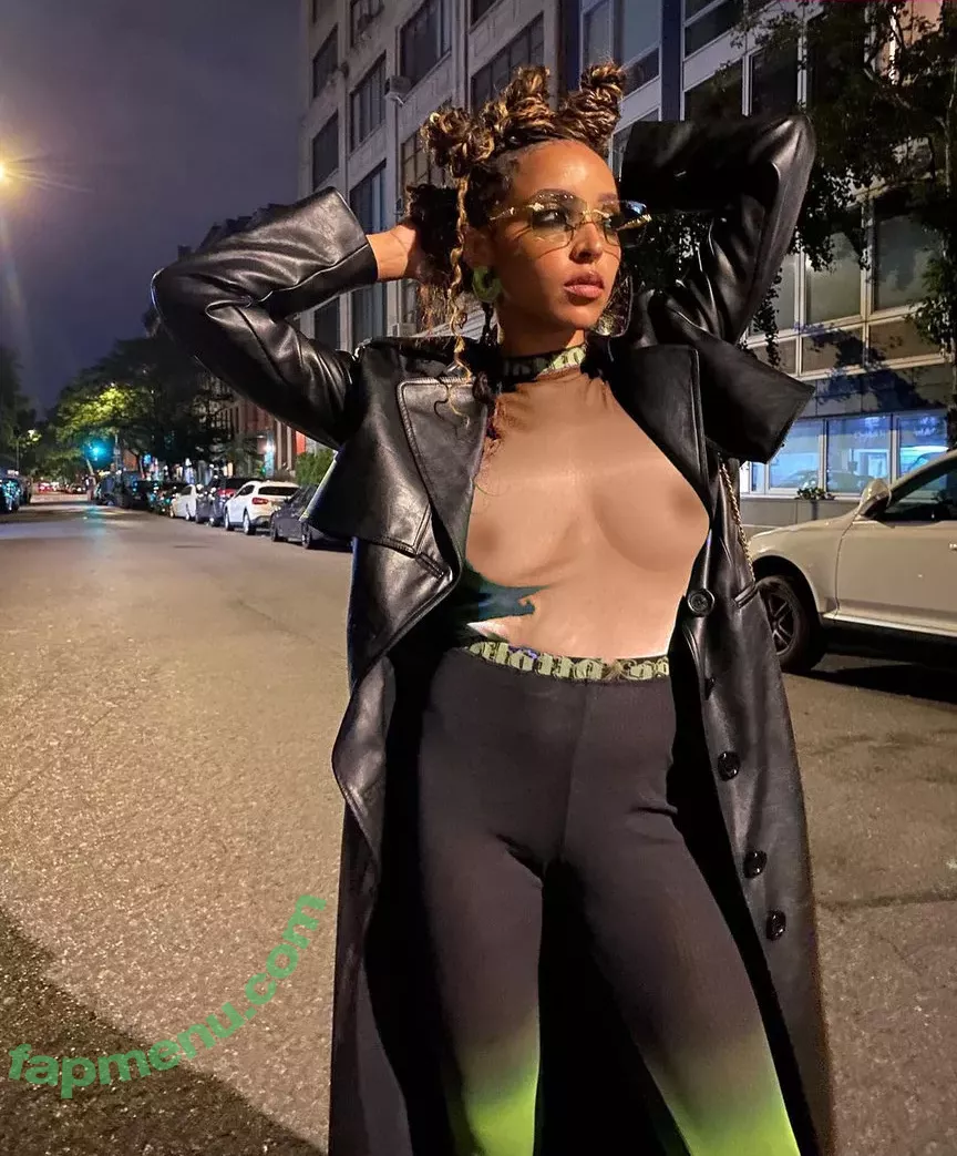 Tinashe nude photo #0003 (OfficialTinashe / slimred_20 / tinashejogensen / tinashenow)