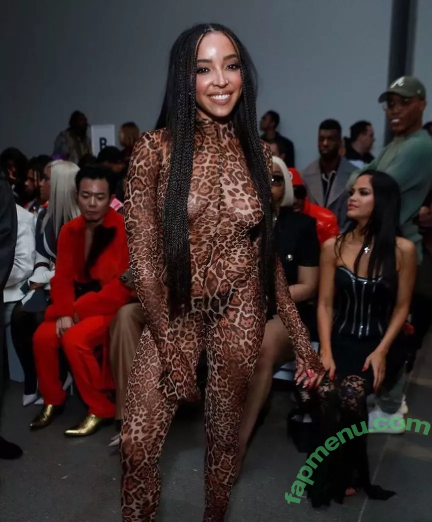 Tinashe nude photo #0063 (OfficialTinashe / slimred_20 / tinashejogensen)