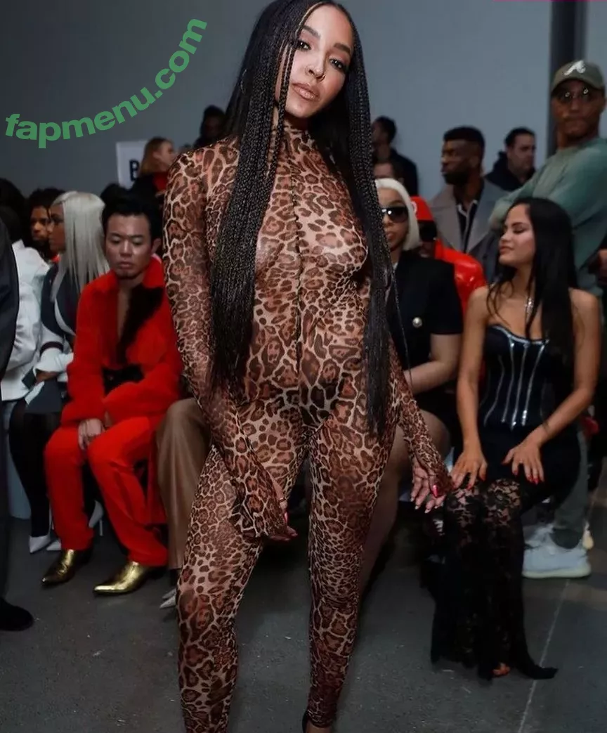 Tinashe nude photo #0069 (OfficialTinashe / slimred_20 / tinashejogensen)