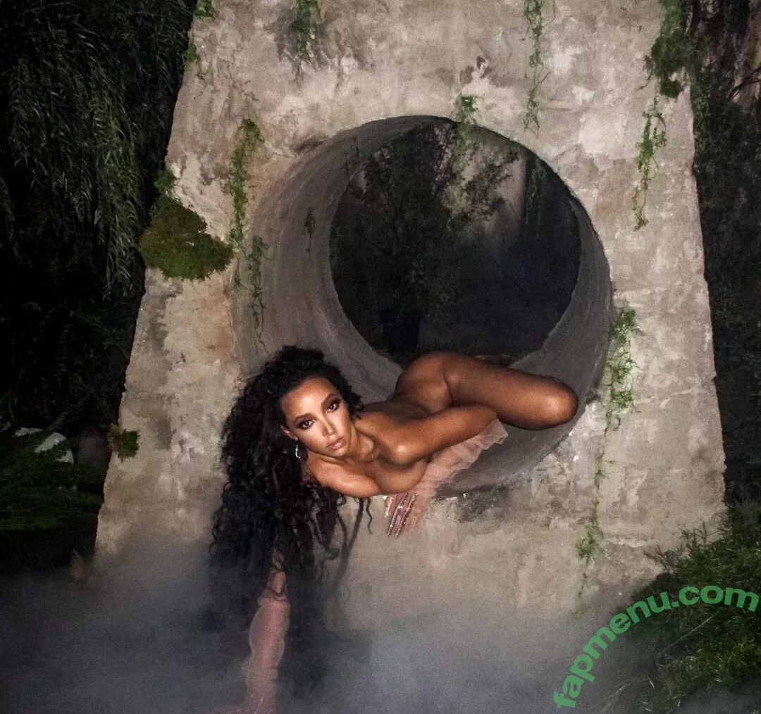 Tinashe nude photo #0079 (OfficialTinashe / slimred_20 / tinashejogensen)