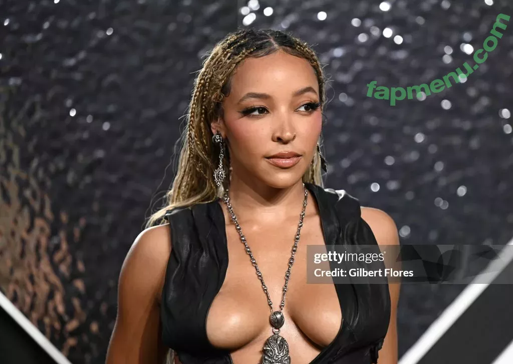 Tinashe nude photo #0797 (nakikaching / tinashenow)