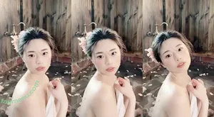  nude photo #0001