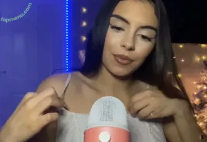 Tingly Asmr???? / Tinglyasmr68 / tinglyy_asmr nude photo #0025
