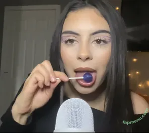 Tingly Asmr???? / Tinglyasmr68 / tinglyy_asmr nude photo #0046