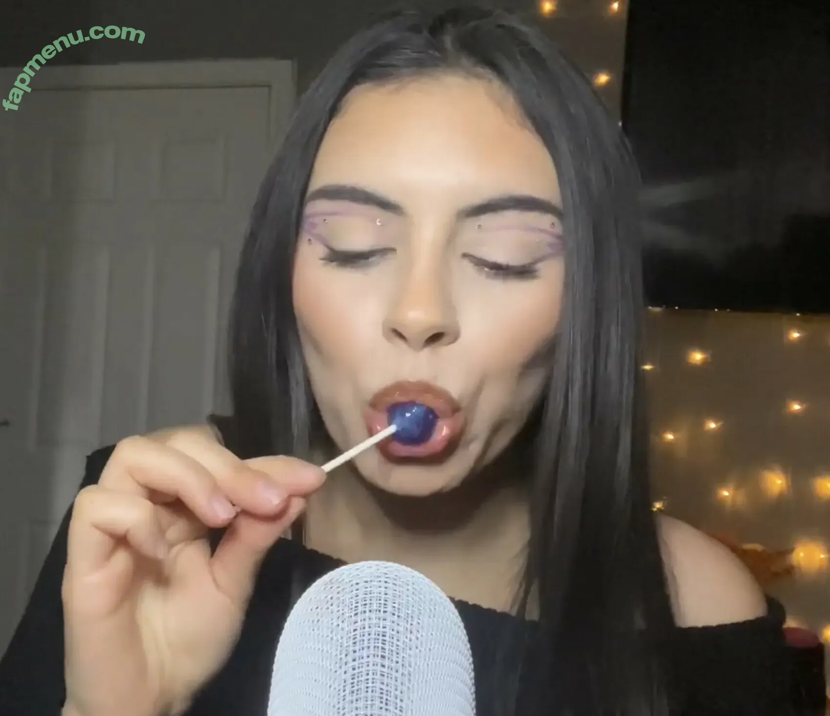 Tingly Asmr???? nude photo #0043 (Tinglyasmr68 / tinglyy_asmr)
