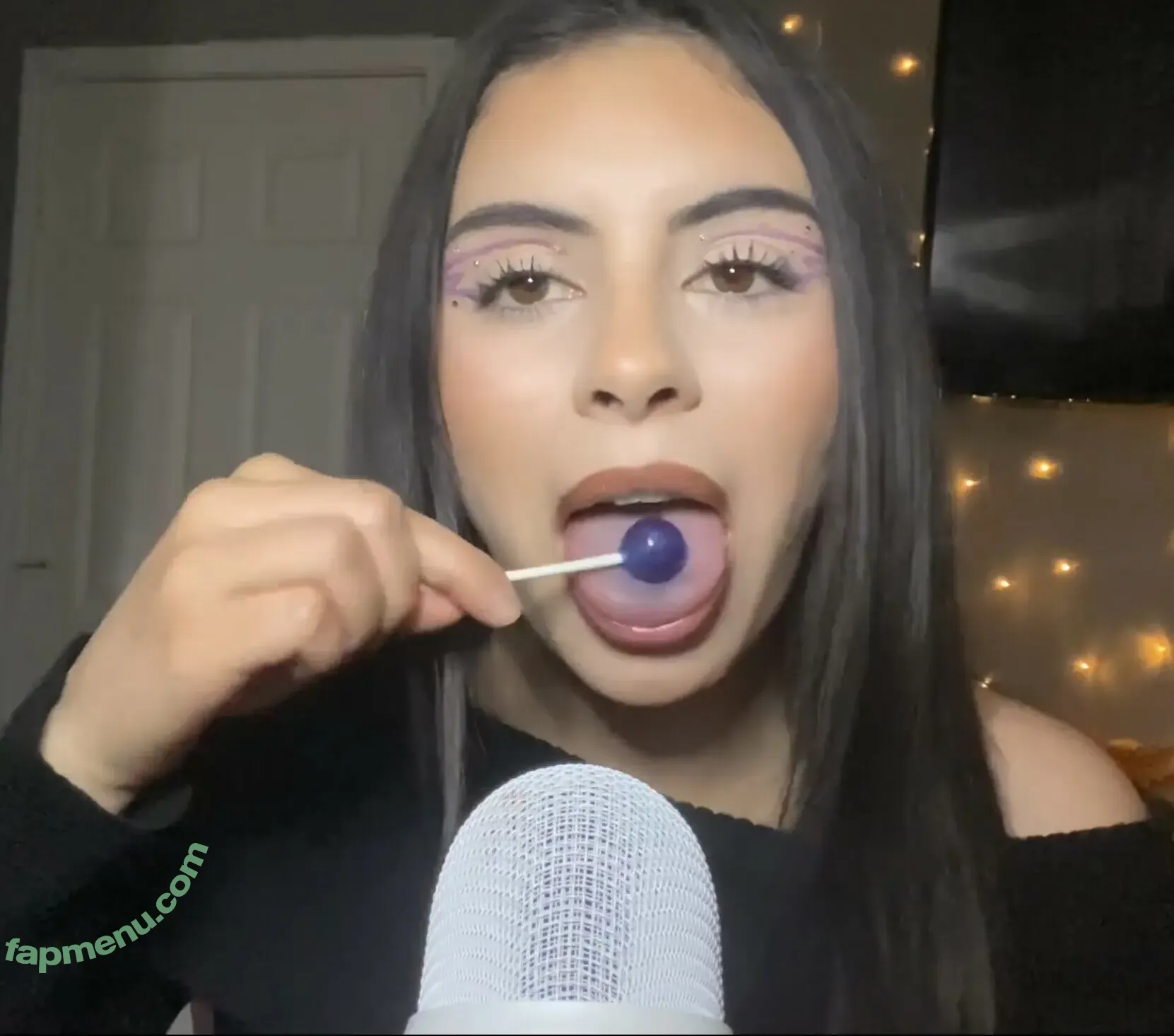 Tingly Asmr???? nude photo #0052 (Tinglyasmr68 / tinglyy_asmr)
