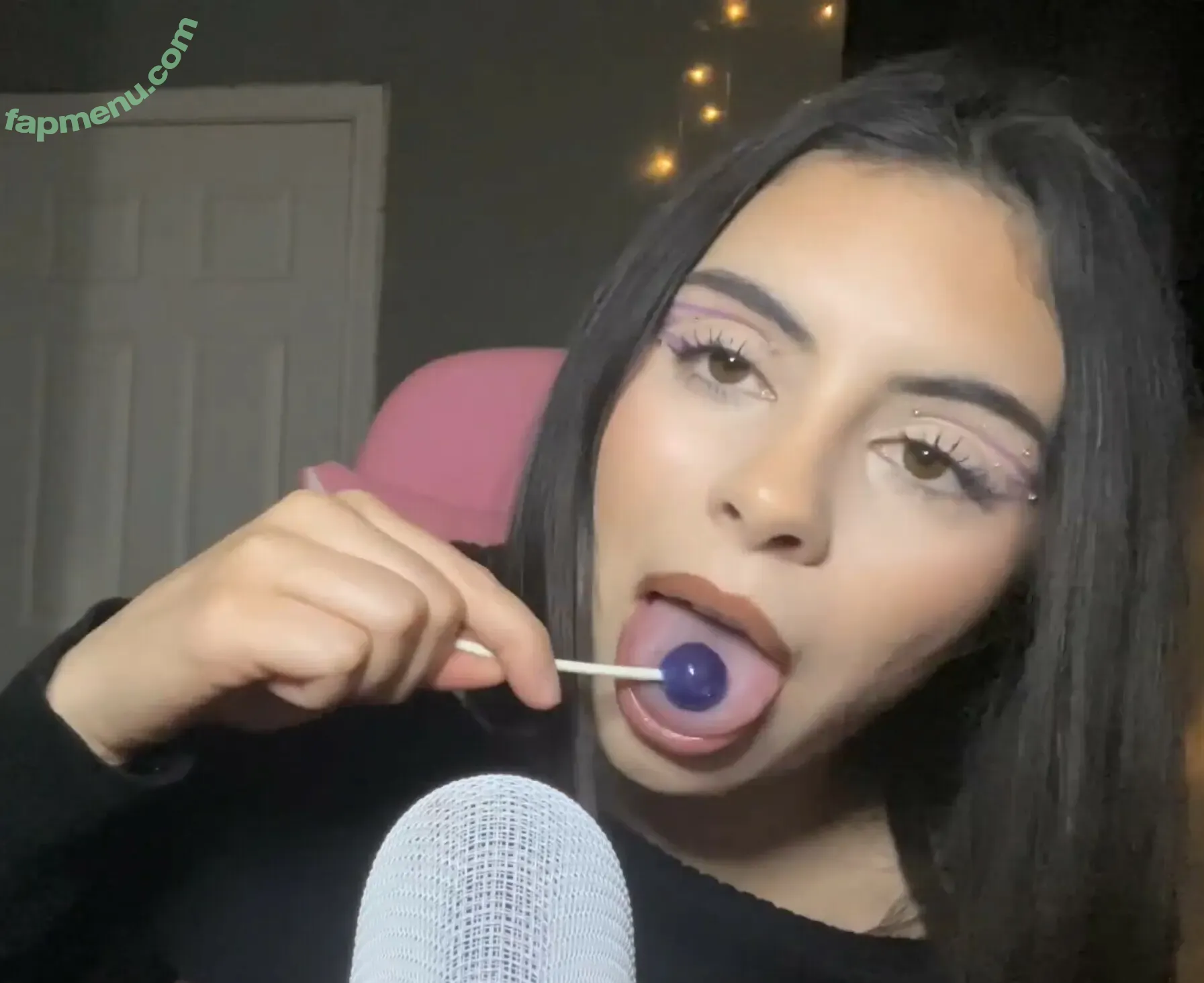 Tingly Asmr???? nude photo #0054 (Tinglyasmr68 / tinglyy_asmr)