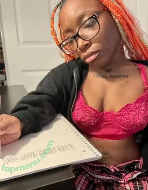 tink.tynk / Dwarf nude photo #0066