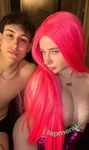  nude photo #0009