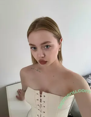 tiny_kinyy / tinyyy.licious nude photo #0003