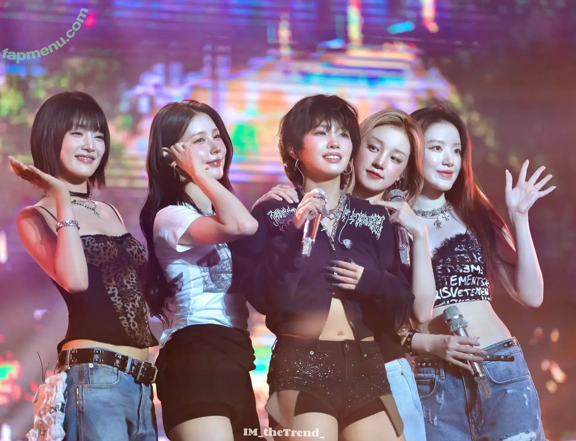 tiny.pretty.j nude photo #0281 (tiny.pretty.j)