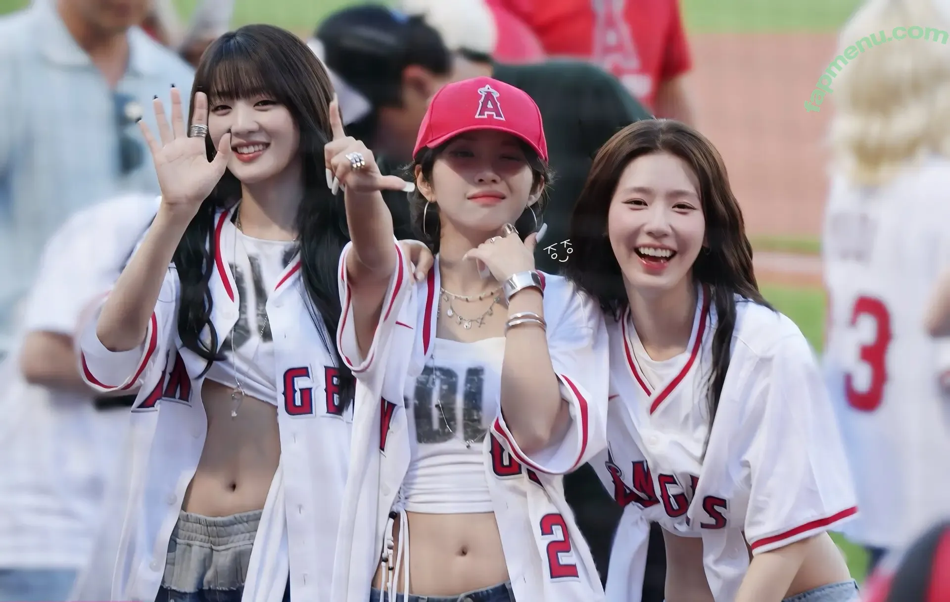 tiny.pretty.j nude photo #0296 (tiny.pretty.j)