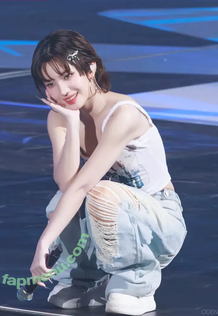 tiny.pretty.j nude photo #0321 (tiny.pretty.j)