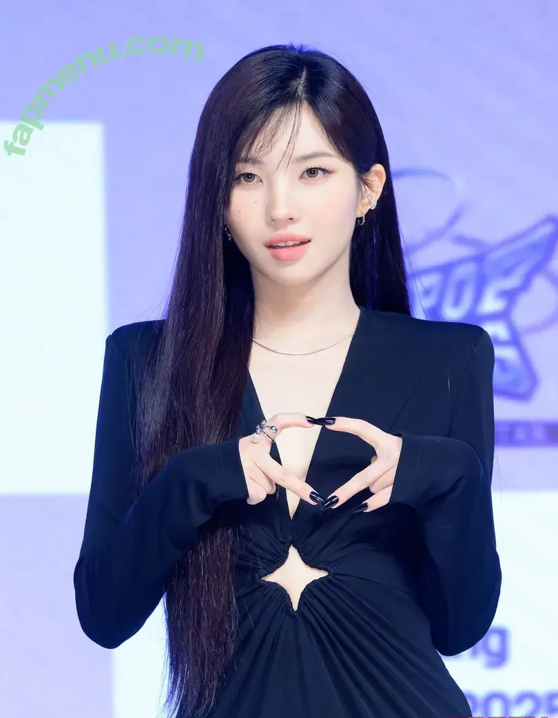 tiny.pretty.j nude photo #0344 (tiny.pretty.j)