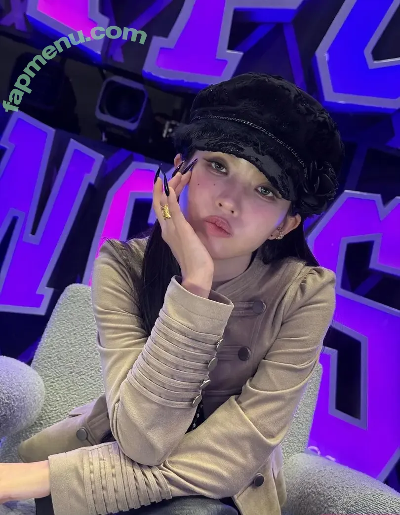 tiny.pretty.j nude photo #0391 (tiny.pretty.j)