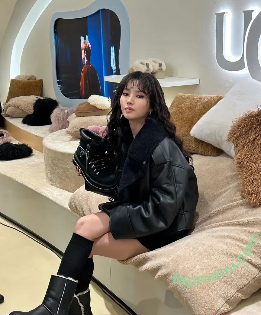 tiny.pretty.j nude photo #0404 (tiny.pretty.j)