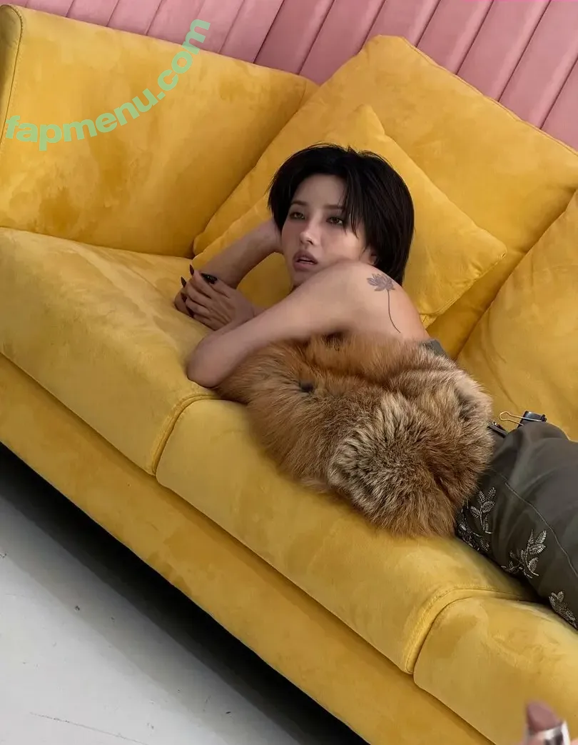 tiny.pretty.j nude photo #0450 (tiny.pretty.j)