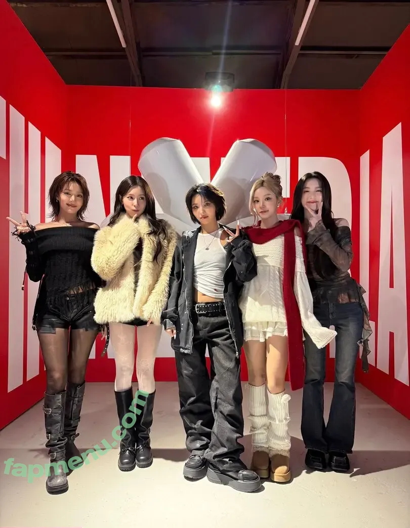 tiny.pretty.j nude photo #0484 (tiny.pretty.j)