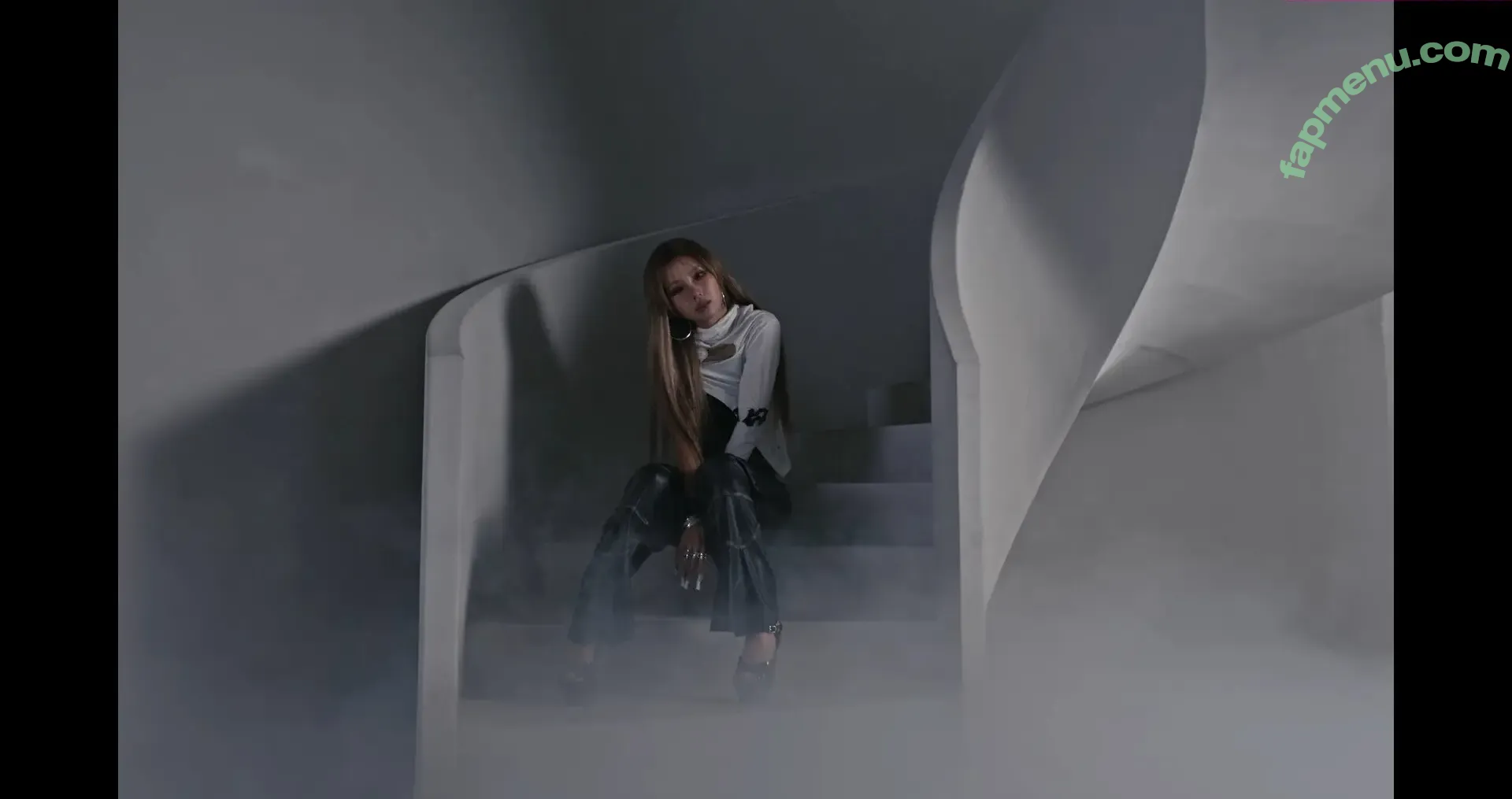 tiny.pretty.j nude photo #0694 (tiny.pretty.j)