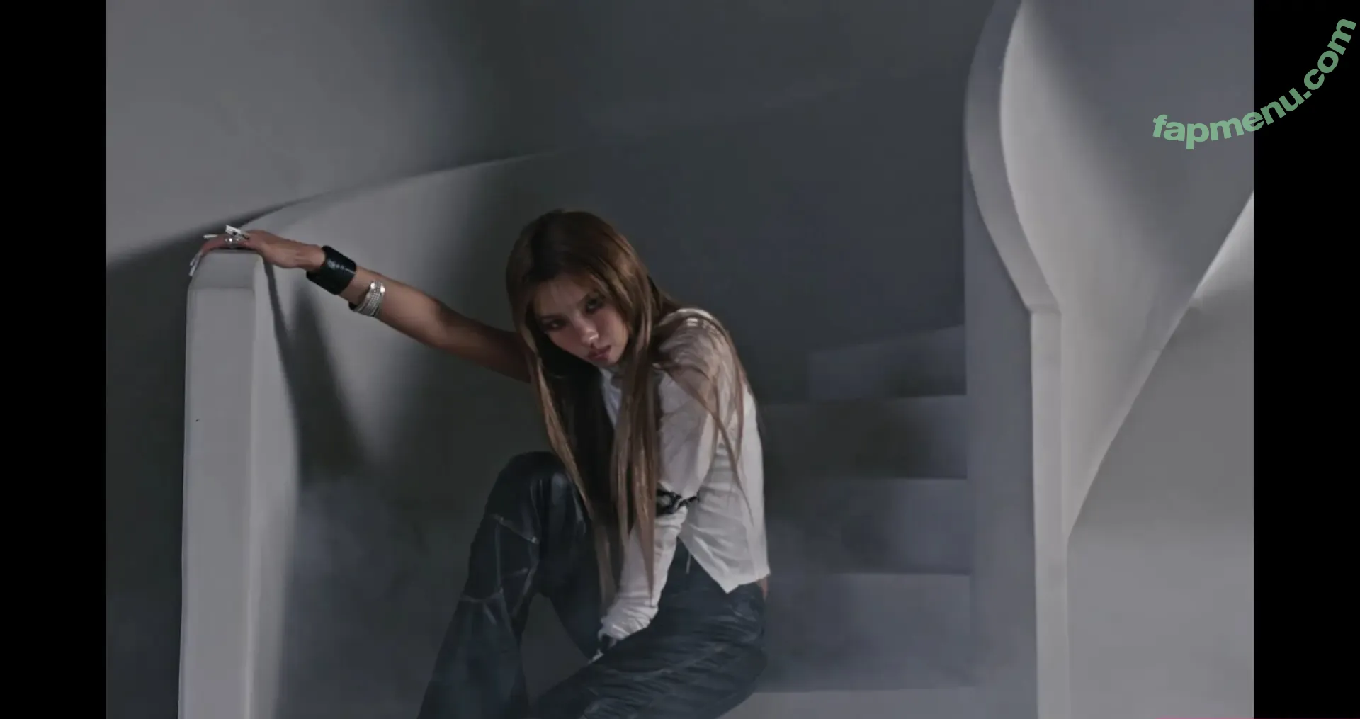 tiny.pretty.j nude photo #0697 (tiny.pretty.j)