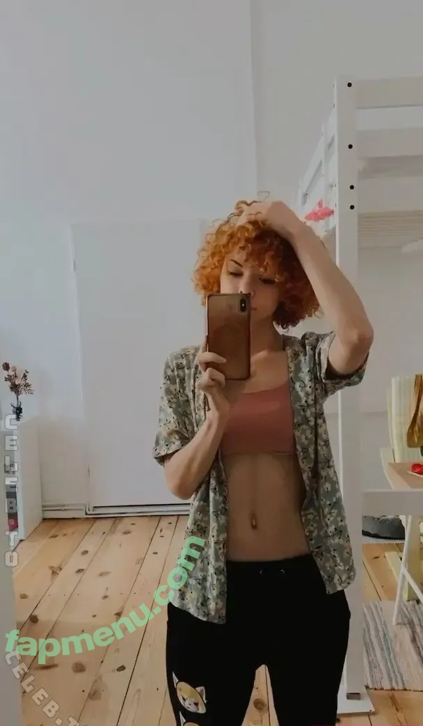 tiny_teacake nude photo #0011 (teacakecos)