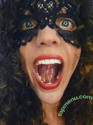 tiny_uvula / reel nude photo #0004