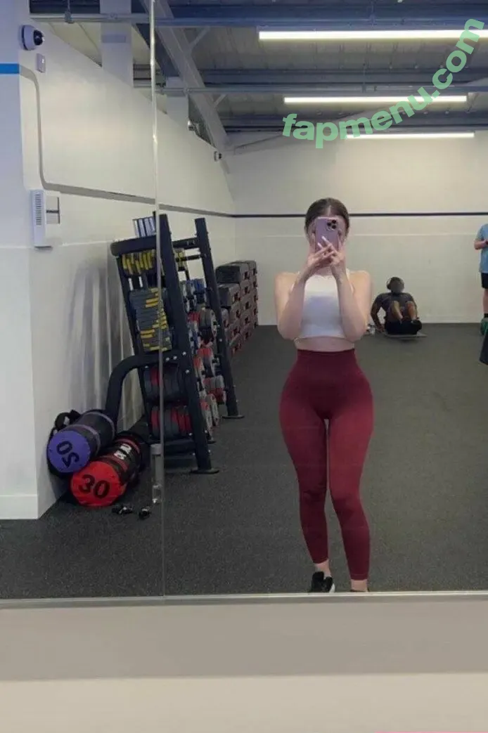 tinychloe_xo nude photo #0002 (tinychloe.xo)