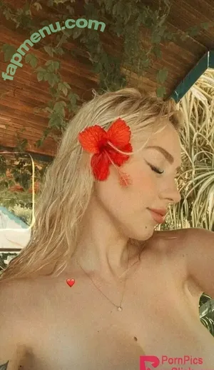  nude photo #0002