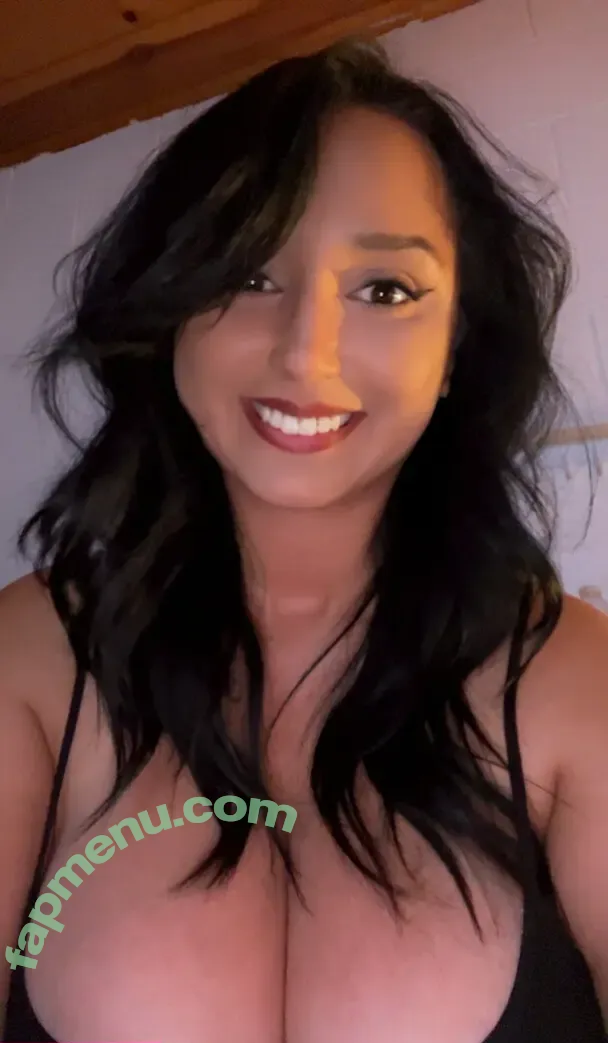 TinyGoddess111 nude photo #0010 (TinyGoddess111)