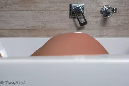 Tinyhini / tinyhiniofficial nude photo #0850