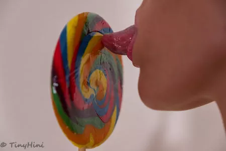 Tinyhini / Sam / tinyhiniofficial nude photo #1765