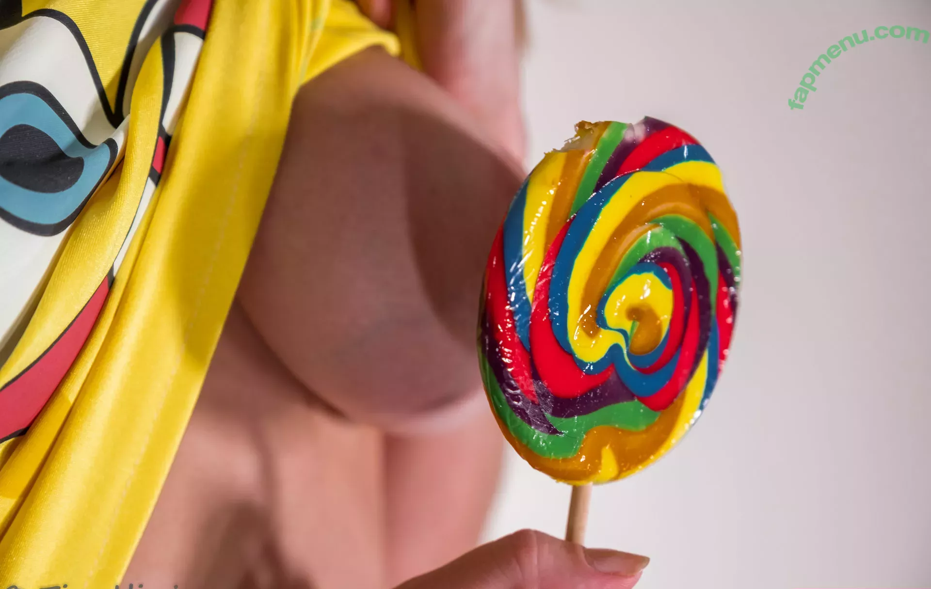 Tinyhini nude photo #1782 (Sam / tinyhiniofficial)