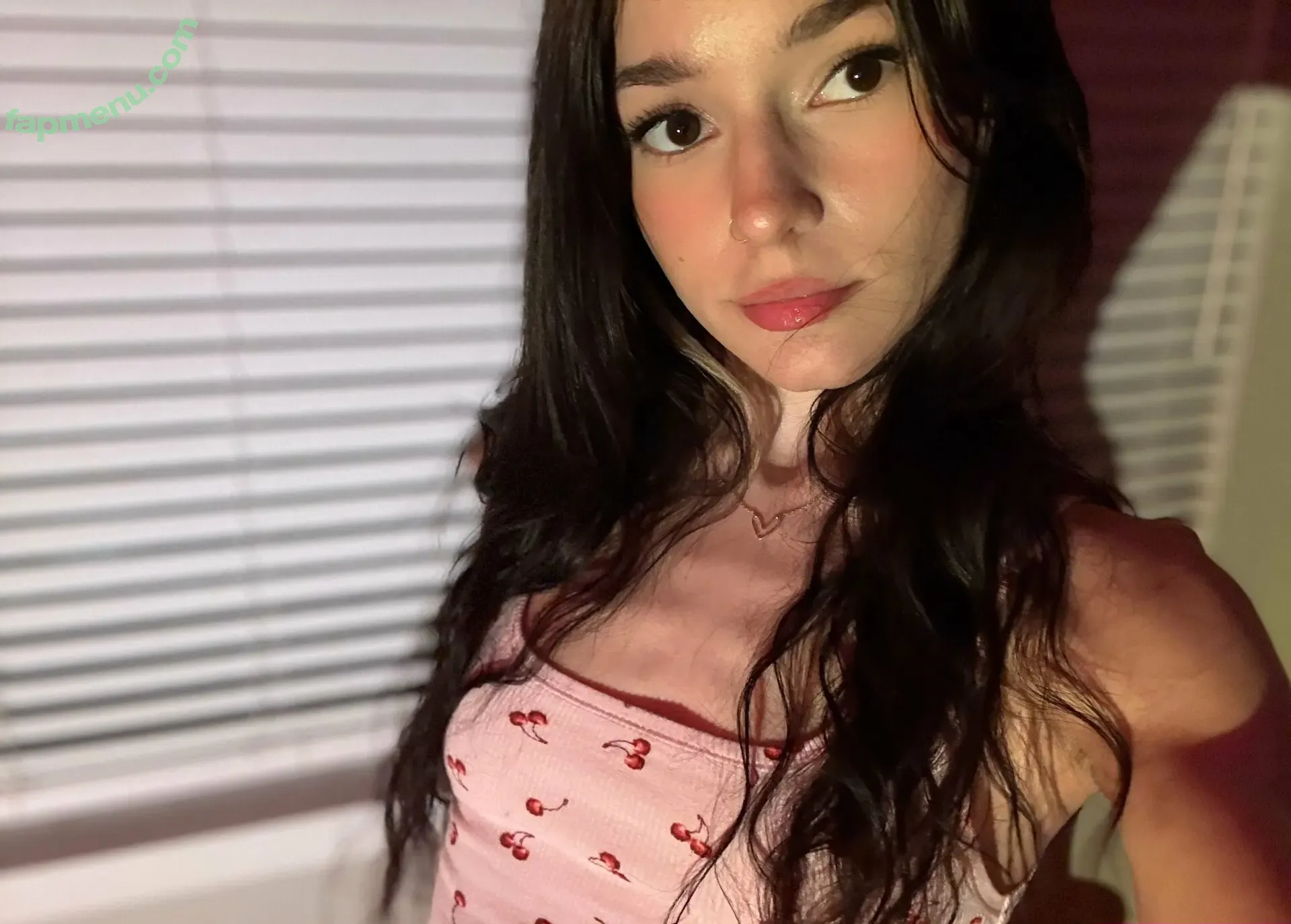 tinykatrina nude photo #0042 (tiny.katrina)