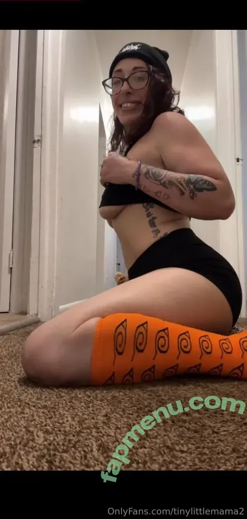 tinylittlemama2 nude photo #0016 (tinylittlemama2)