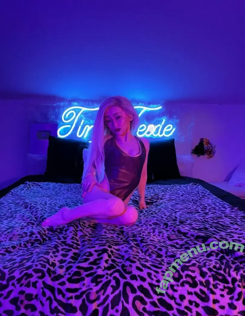TinyTexie nude photo #0010 (TinyTexie)