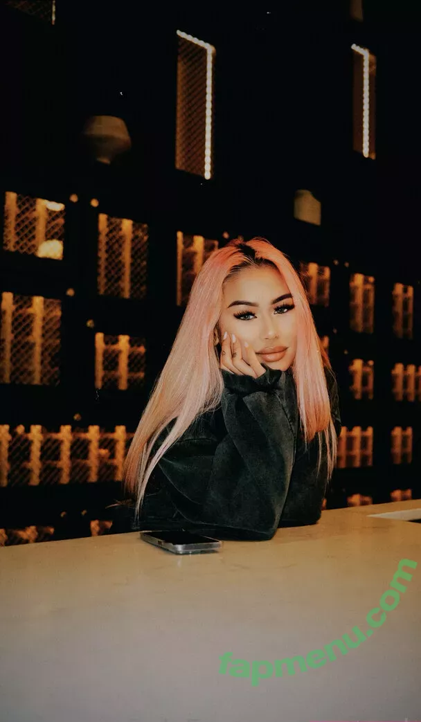 tinyyyk nude photo #0265 (kayla.tran / kaylakipp / peachlingg)