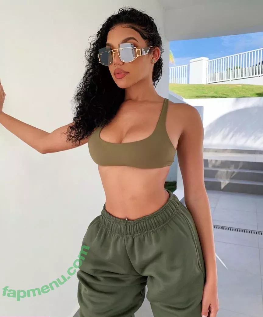 Tiona Fernan nude photo #0012 (xttiona / xttionaffernan)