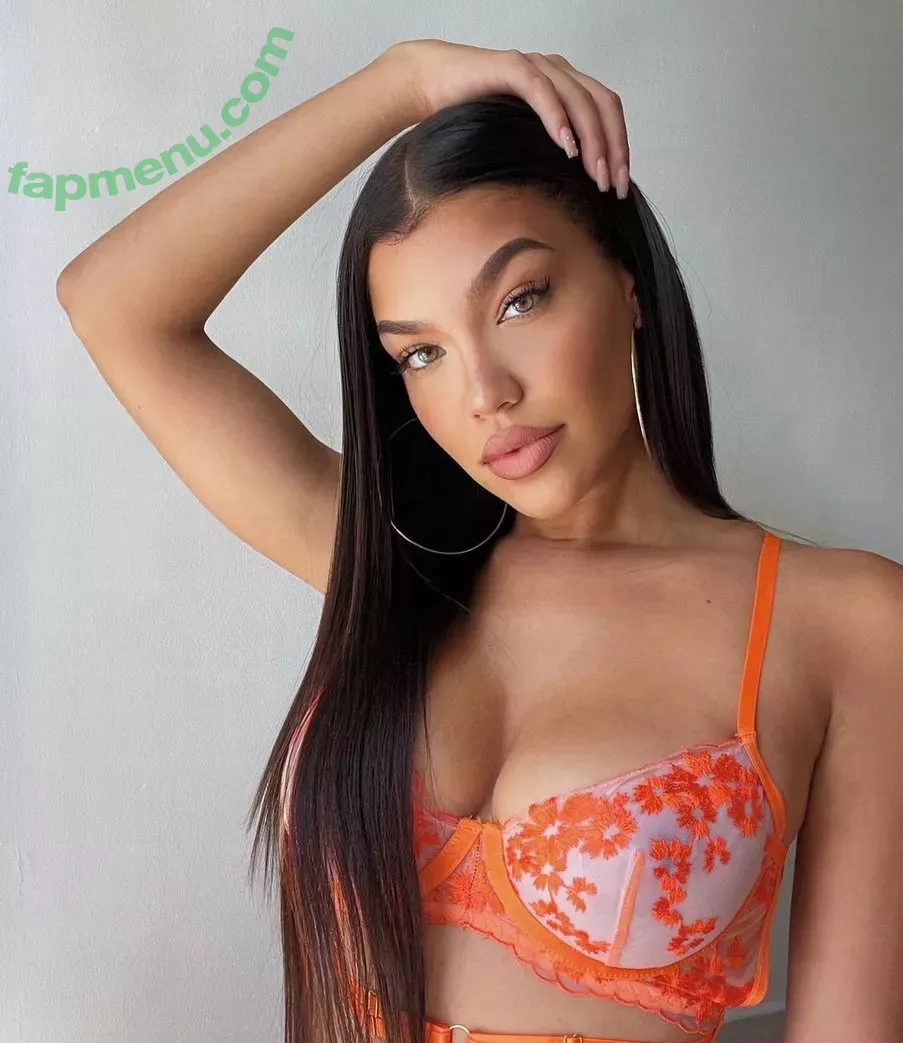 Tiona Fernan nude photo #0065 (xttiona / xttionaffernan)