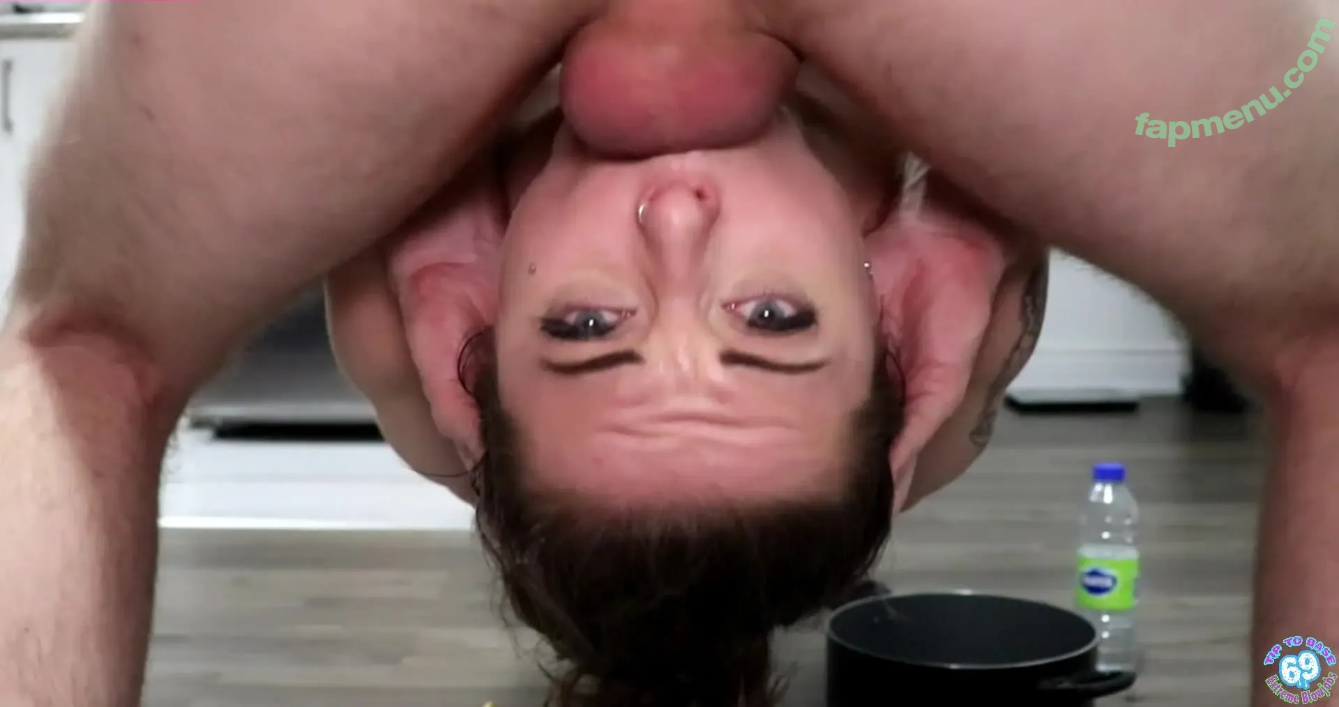 Tiptobase69 nude photo #0010 (tiptobase69com)