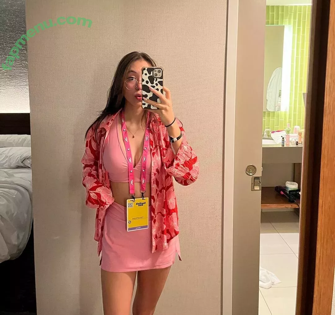 Tiptoe Tingles nude photo #0096 (tiptoetingles)