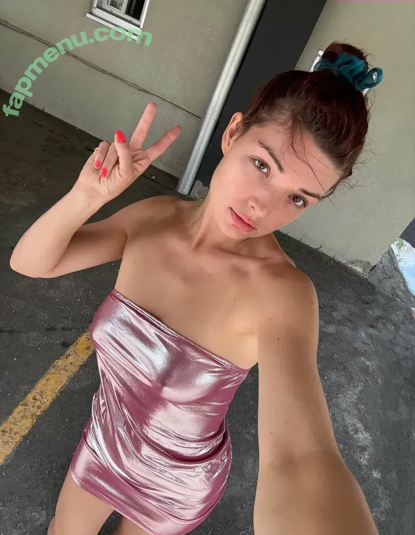 tirzie nude photo #0010 (tirzie)