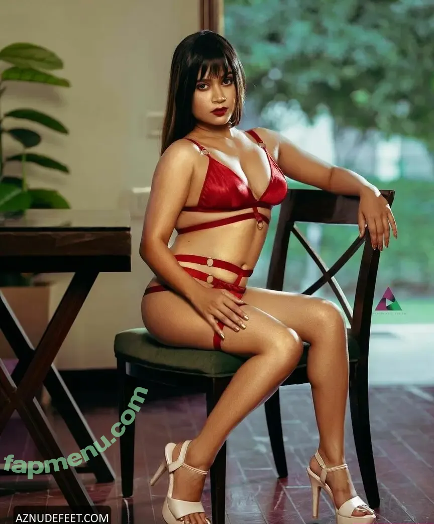 Tithi Ghosh nude photo #0013 (tithi__ghosh__)