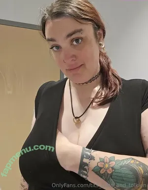 tits_tatts_and_tolkien / tatts_and_tolkien nude photo #0090