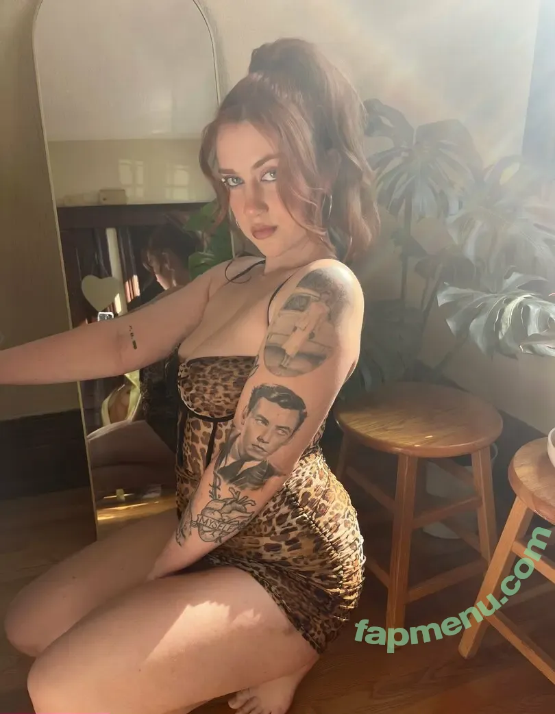 titsandtatsss nude photo #0013 (titsandtatss)