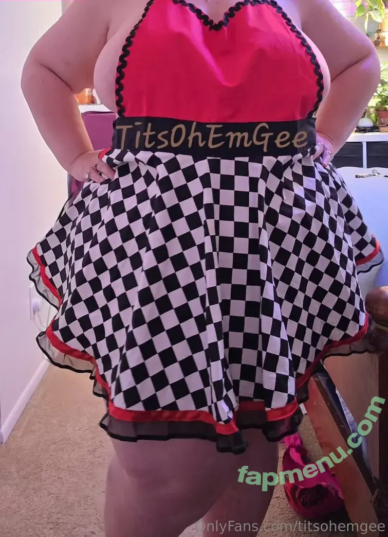titsohemgee nude photo #0012 (titsohemgee)
