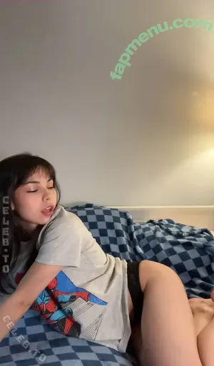 titt1fucthalasagna / Charlize / charrlliizee nude photo #0009