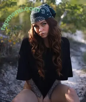Tizeax / khaleesiwhite nude photo #0124